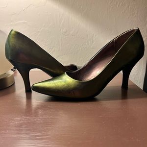 Jeweled green pumps